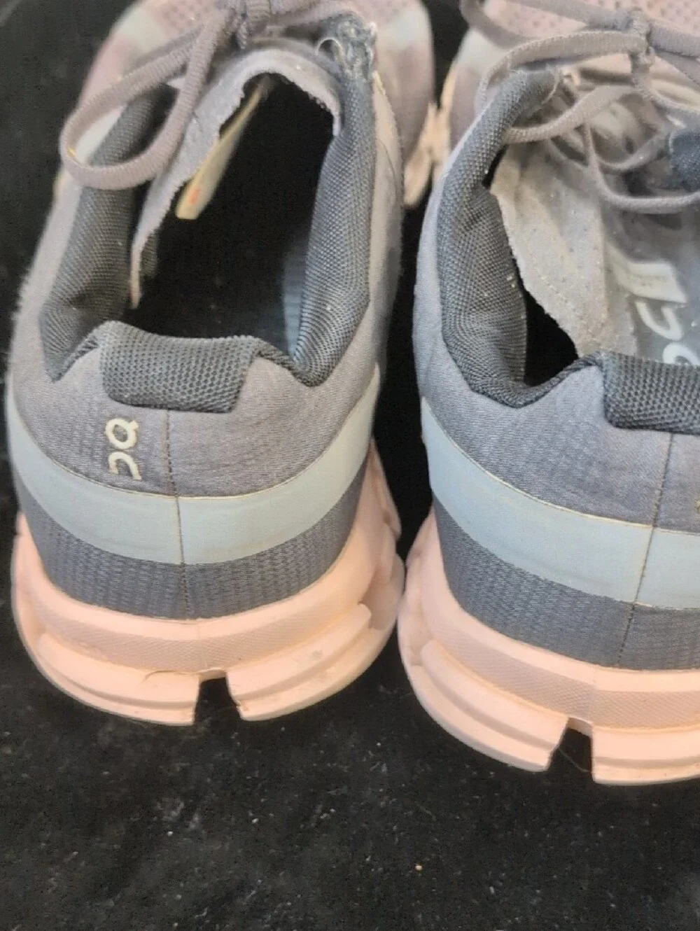 On Clouds lightweight breathable